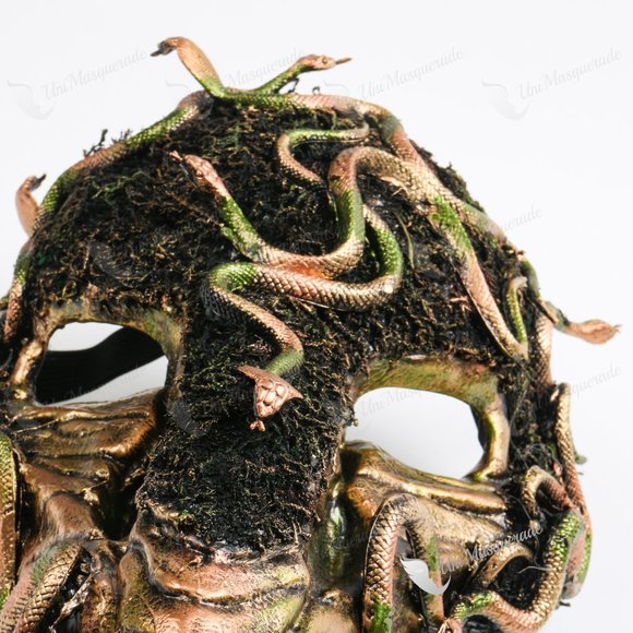 Medusa Snake Plague Dr. Long Nose Party Masquerade Mask - Picture 3 of 4